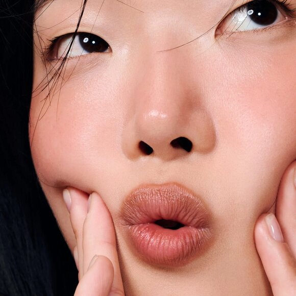 rhode skin peptide lip shape in bend - new in box - Picture 2 of 2